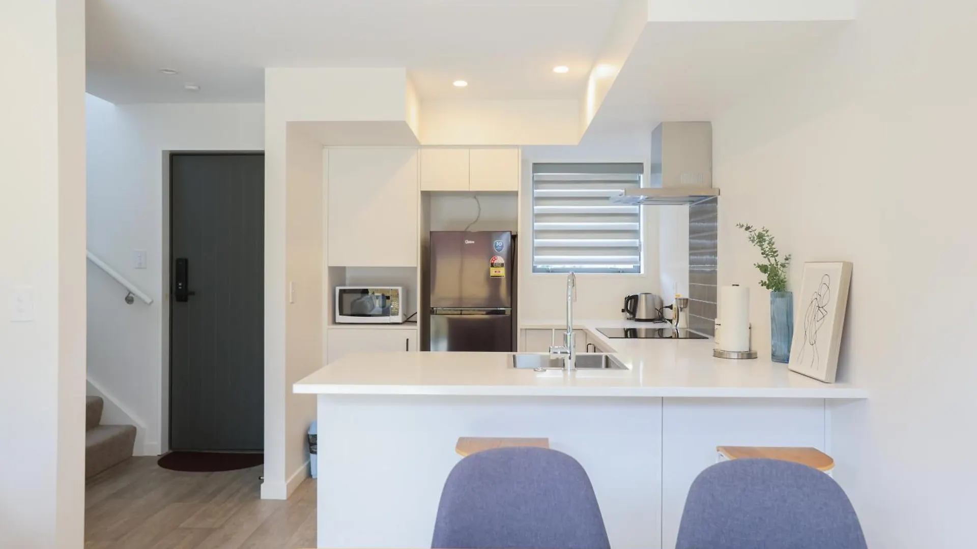 Modern 2-Bed Townhouse Close To City Attractions Addington