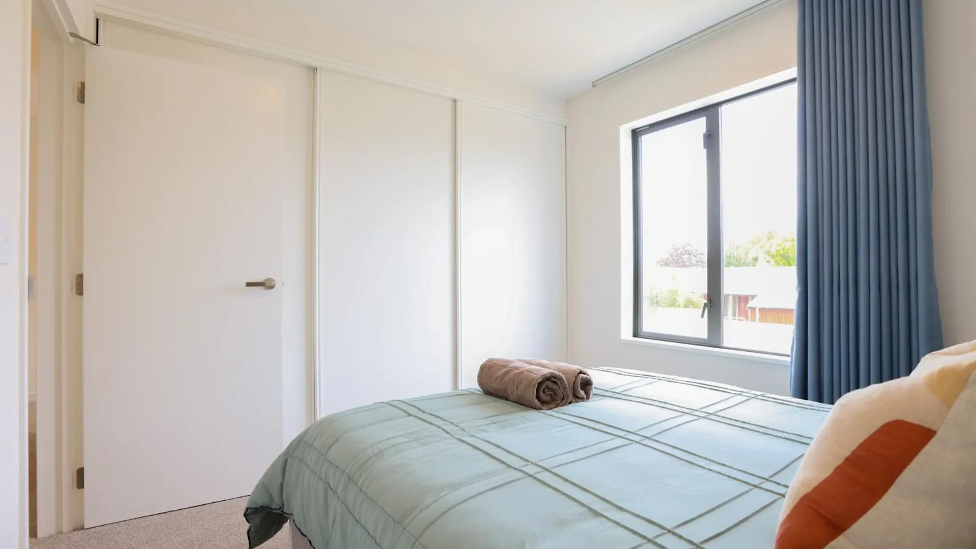Modern 2-Bed Townhouse Close To City Attractions Addington Nový Zéland