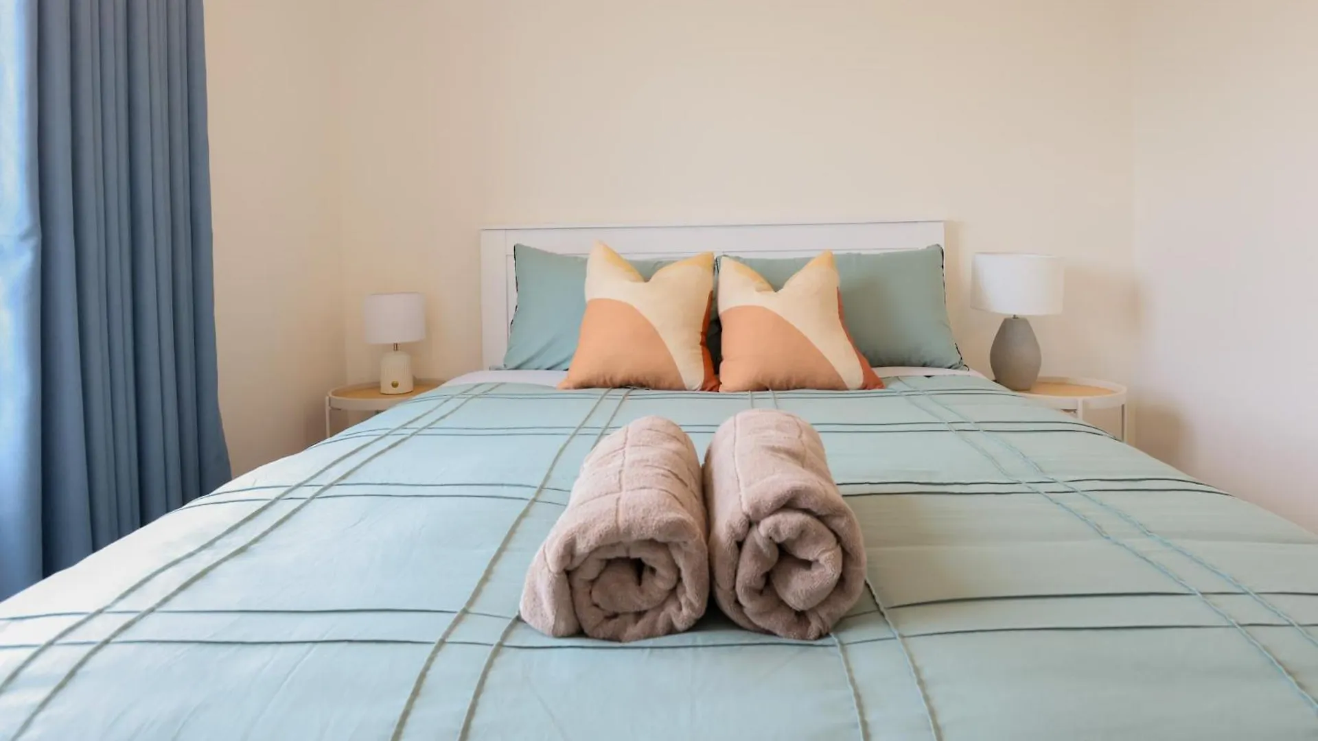 Modern 2-Bed Townhouse Close To City Attractions Addington 0*, Christchurch Nový Zéland