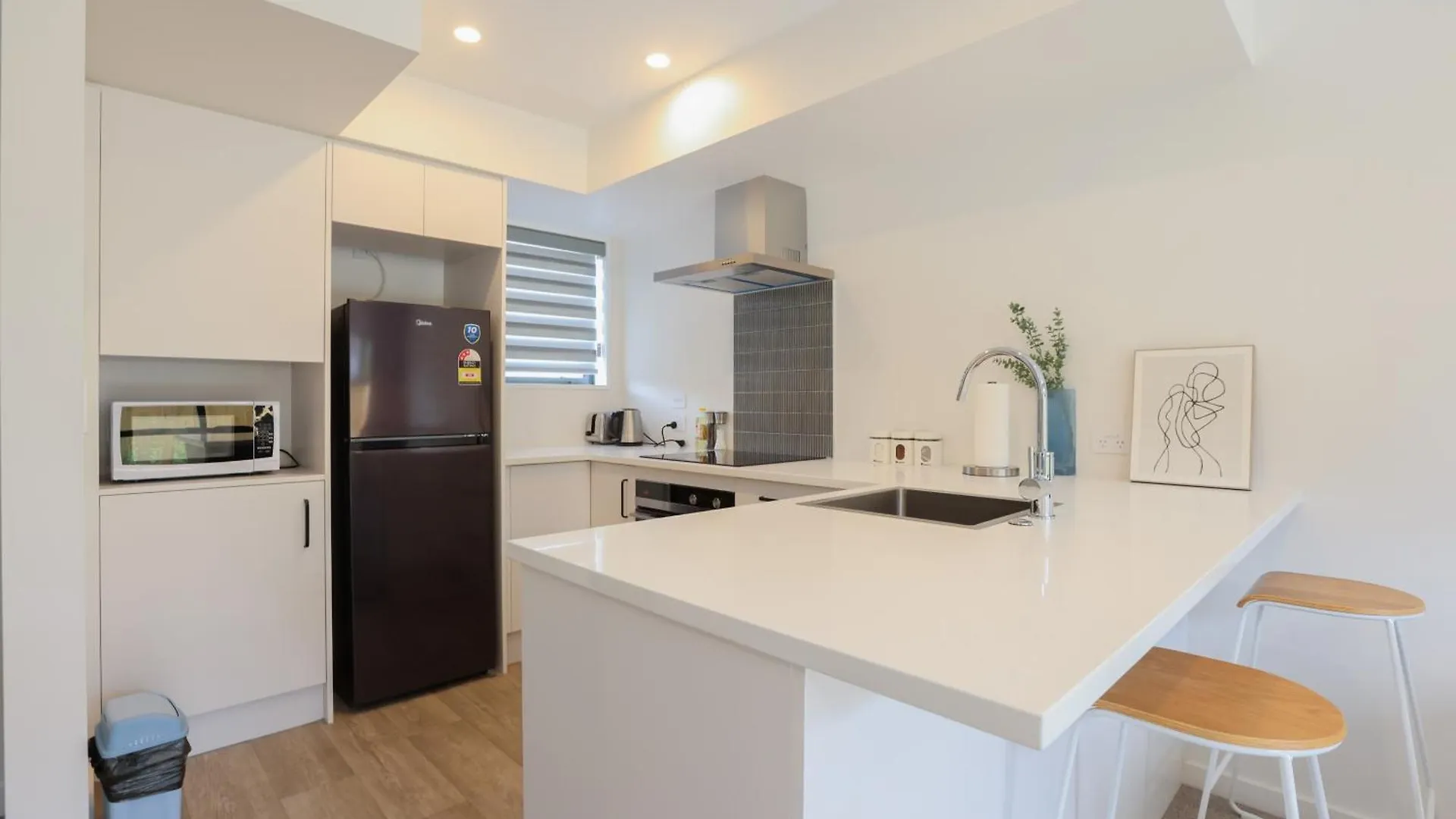 Modern 2-Bed Townhouse Close To City Attractions Addington