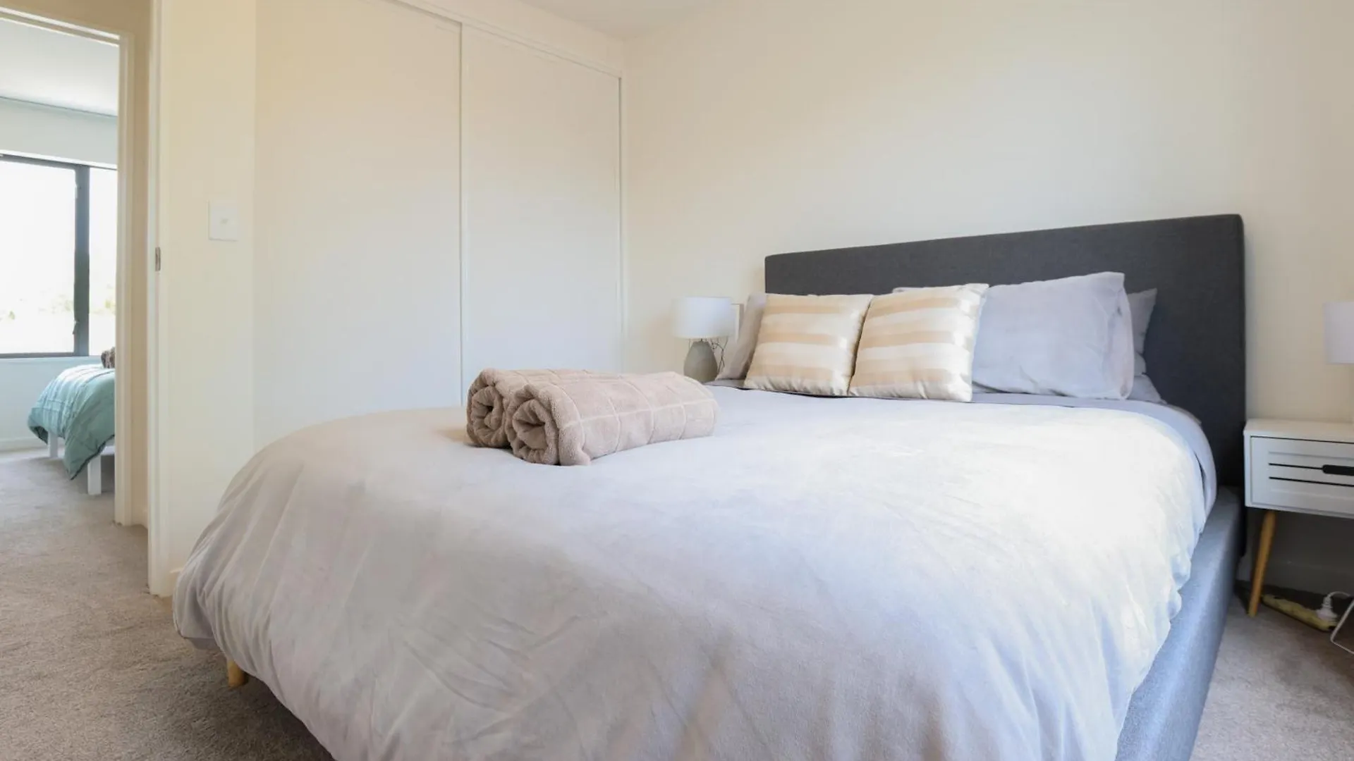 Дом отдыха Modern 2-Bed Townhouse Close To City Attractions Addington Новая Зеландия