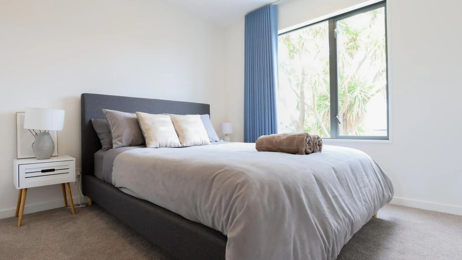 Modern 2-Bed Townhouse Close To City Attractions Addington Дом отдыха Крайстчёрч